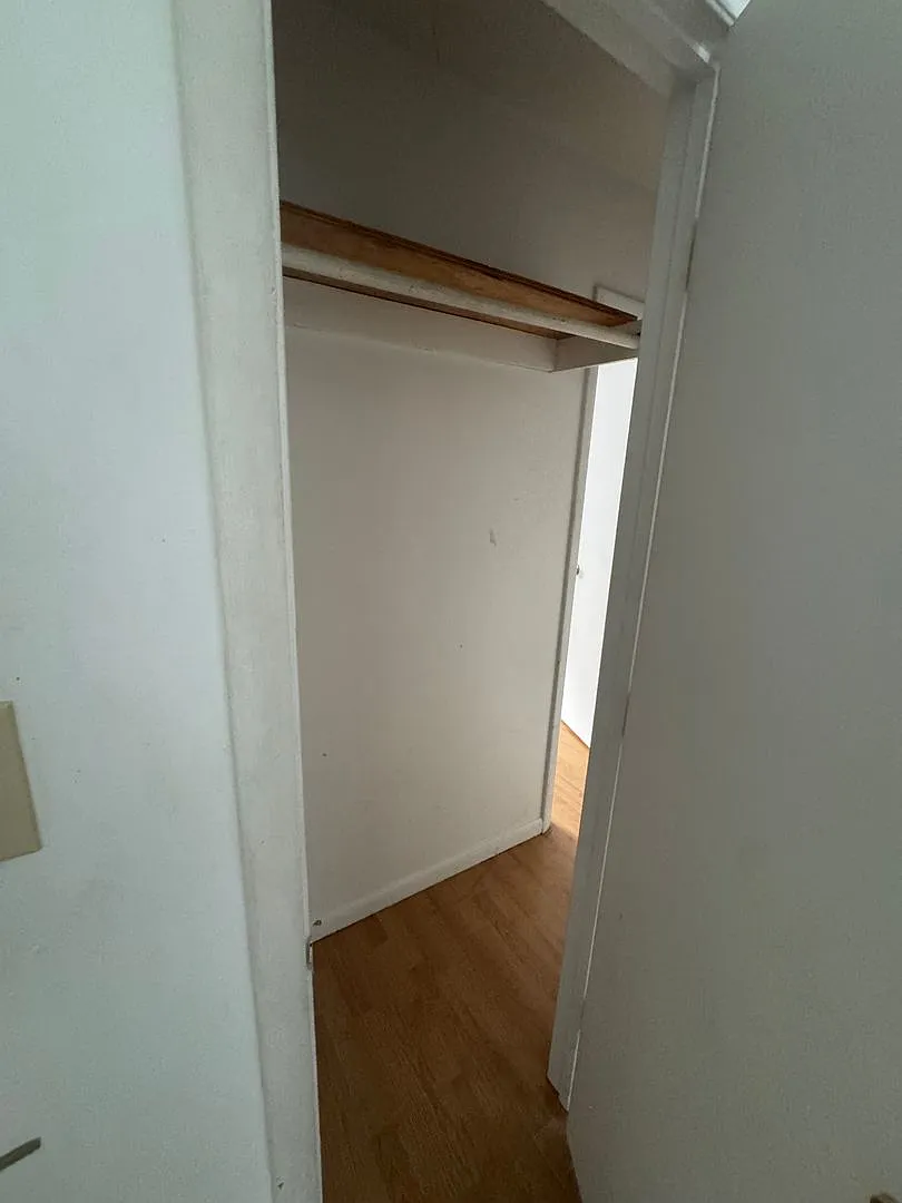 1707 Huntington Drive — Photo 2