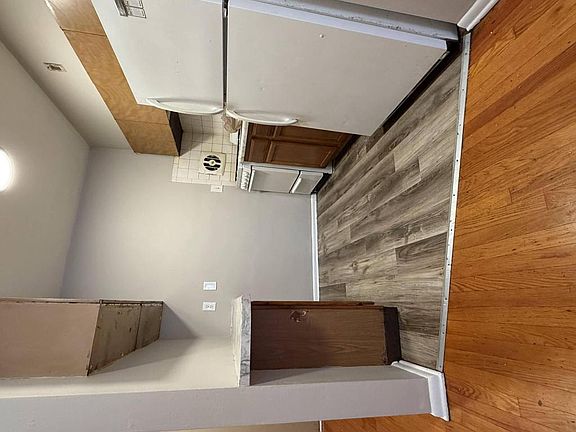 3rd image of 3601 Holly Hills Blvd APT 10