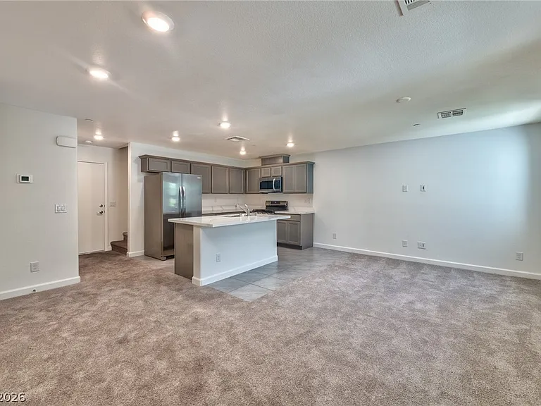 3610 Tripoli Cove Ave — Photo 2
