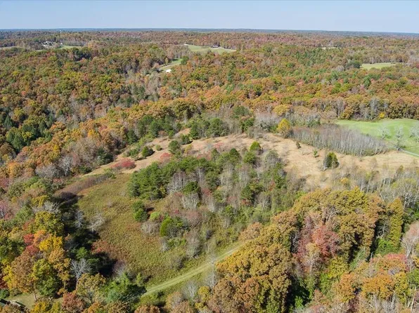 21.31 Cole Place Rd, Allardt, TN 38504