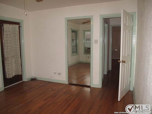 4th image of 2360 Texas Ave