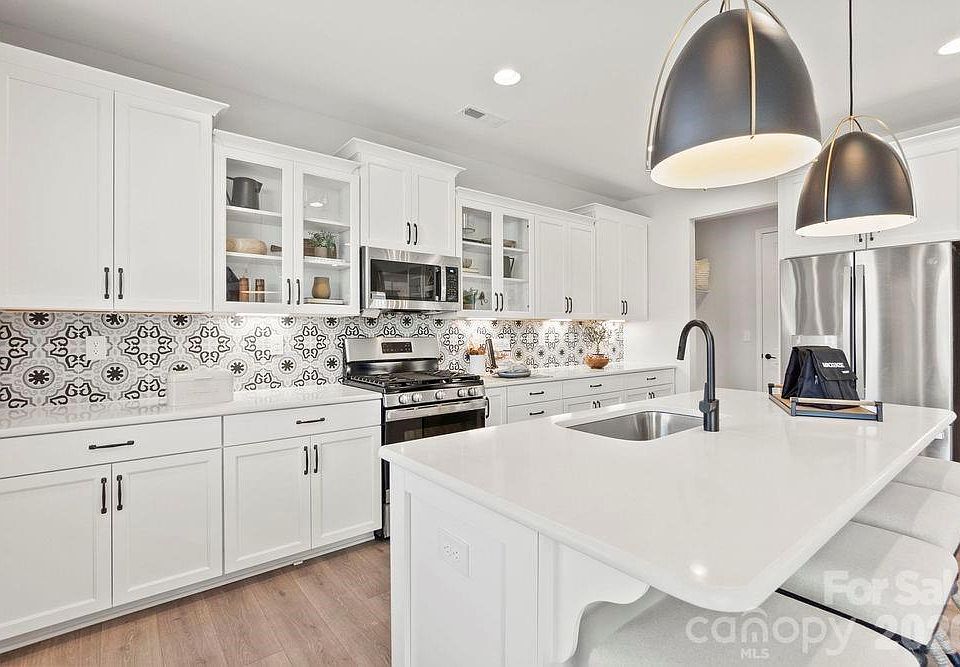 1st image of 1706 Hubert Graham Way
