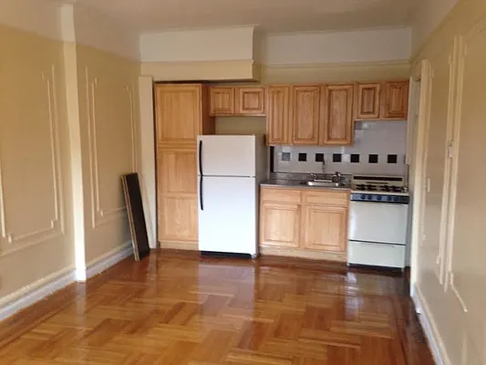 Rented by Lang Realty LLC | media 11