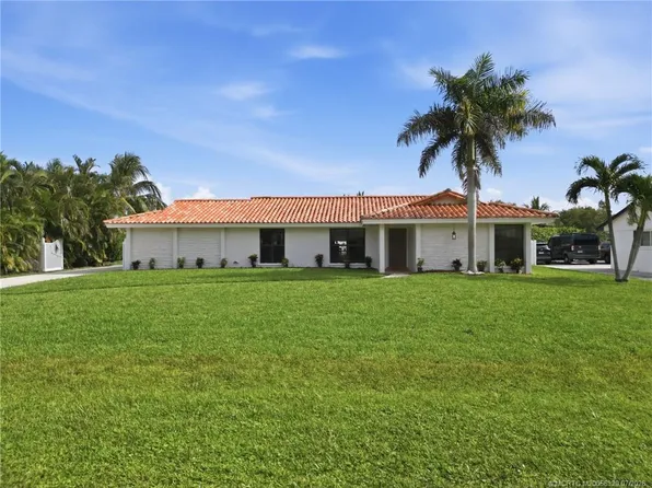 4741 Holly Dr, Palm Beach Gardens, FL 33418