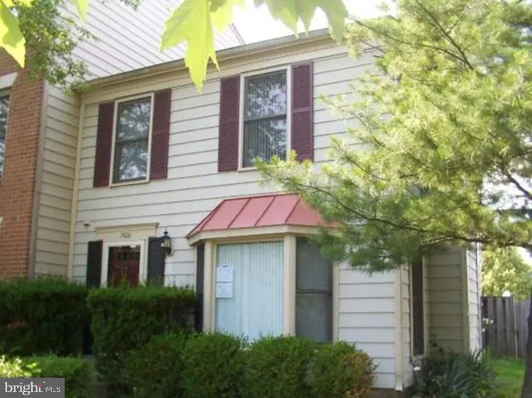 7400 Emerald Dr, Manassas, VA 20109