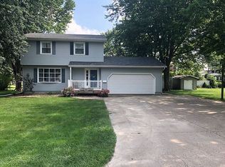 405 W Jackson St, New London, IA 52645