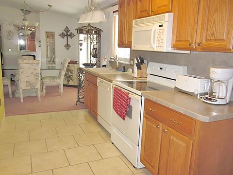 2nd image of 315 San Remo Ln