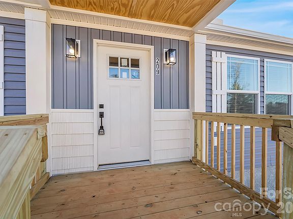 4th image of 209 Walnut Branch Rd