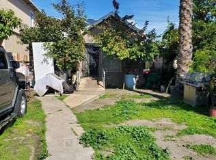 1107 E 114th St, Los Angeles, CA 90059