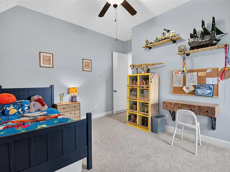 20214 Overland Hills Ln — Photo 32