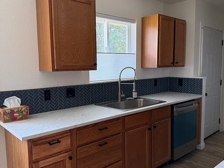 1602 Cedar St #A — Photo 5
