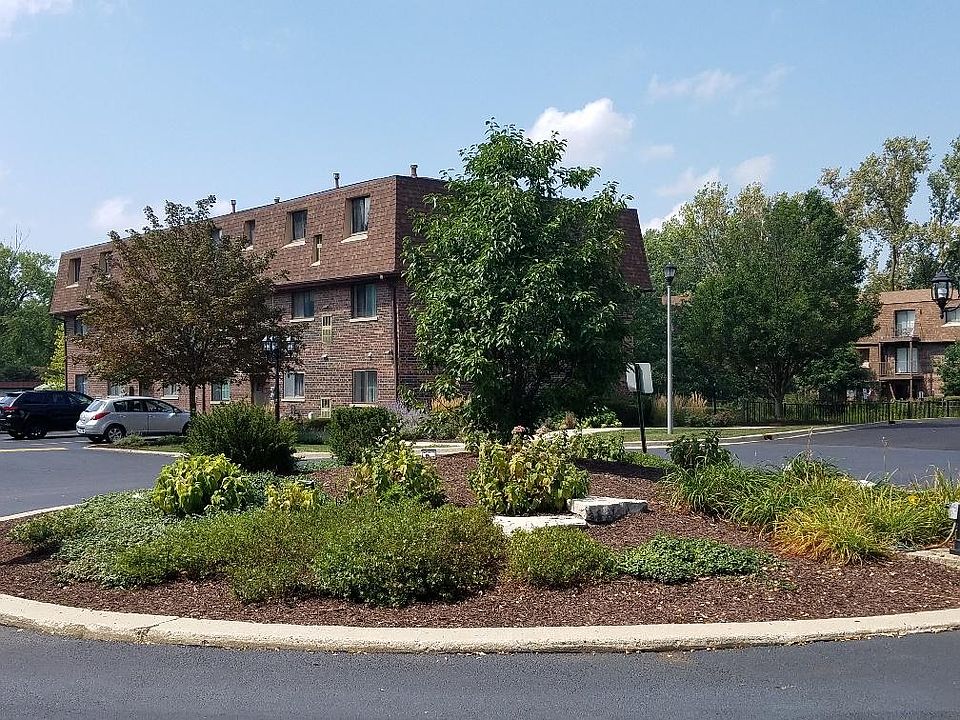 1st image of 1410 S Fairfield Ave