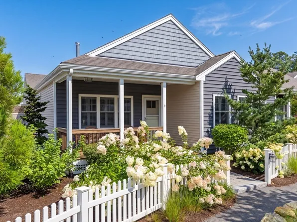 9 Dorset Ln #9, Plymouth, MA 02360