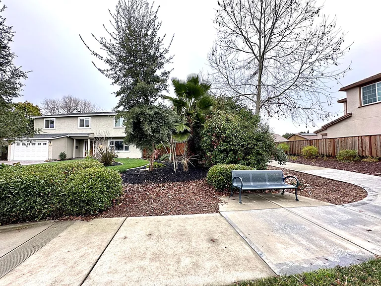 3696 Virgin Islands Ct — Photo 5