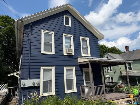 106 Rockwell St #1, Winsted, CT 06098