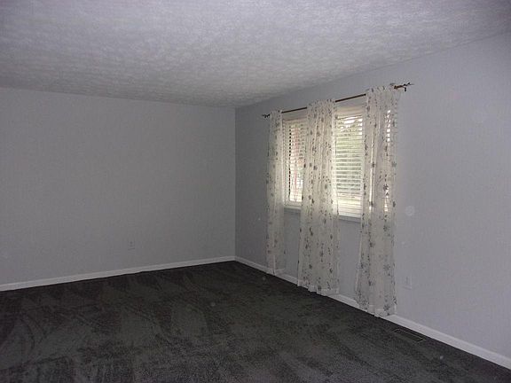 2nd image of 120 Kinkead St