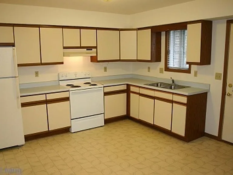 101 Pine Meadow Ct #314 — Photo 4
