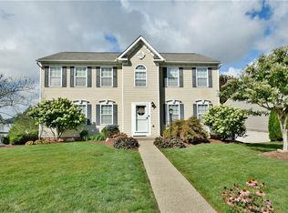 315 Forest Dr, Canonsburg, PA 15317