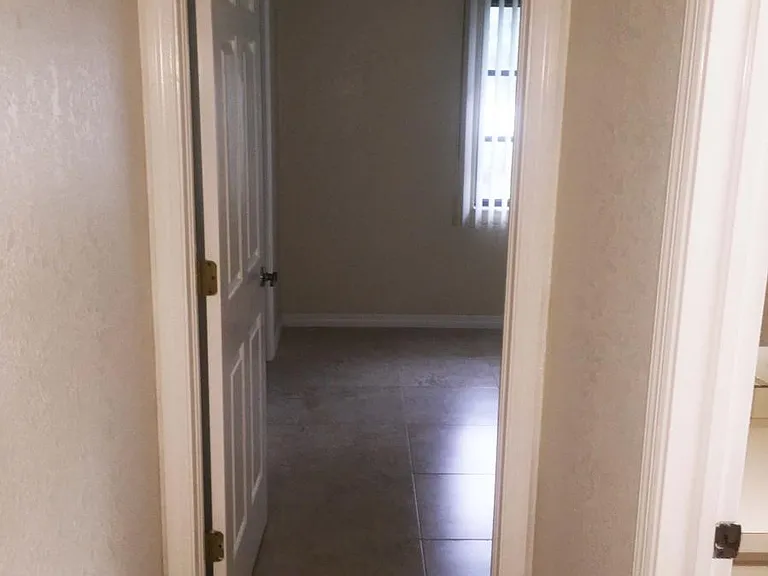23209 Blackwell Ave — Photo 17