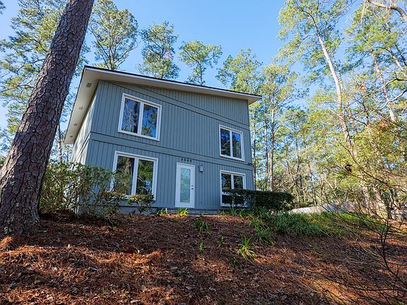 4th image of 2005 Wood Valley Dr