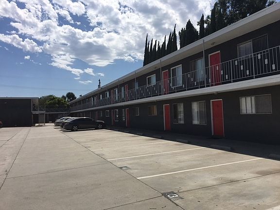 4th image of 12648 Paddison Ave APT 27