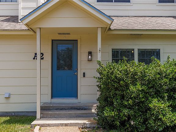 3rd image of 3052 Quail Springs Rd APT A2