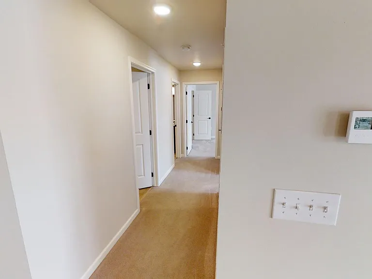 Glen Esk Apartments — Photo 19