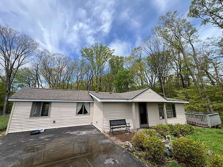158 Richmond Rd — Photo 4