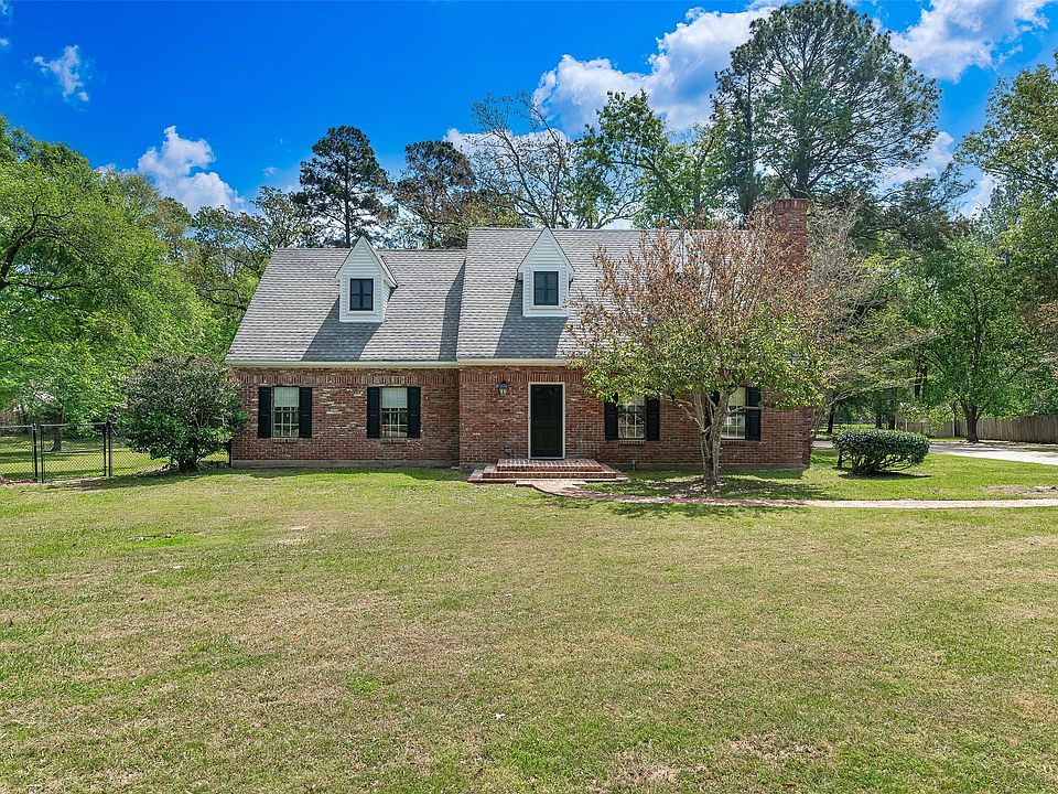 1st image of 316 Split Oak Dr
