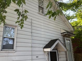 3881 Holbrook St #2A, Hamtramck, MI 48212