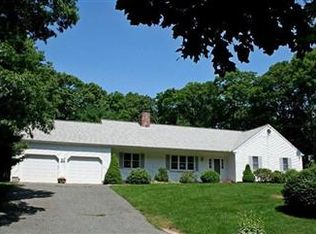1132 Bumps River Rd, Centerville, MA 02632