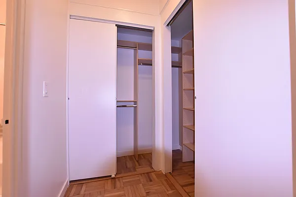 Rented by Bold New York | media 24