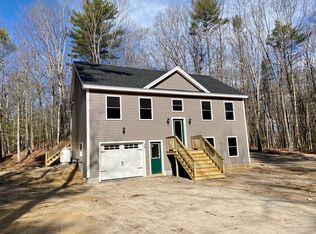 28 Old Standish Rd, Standish, ME 04084