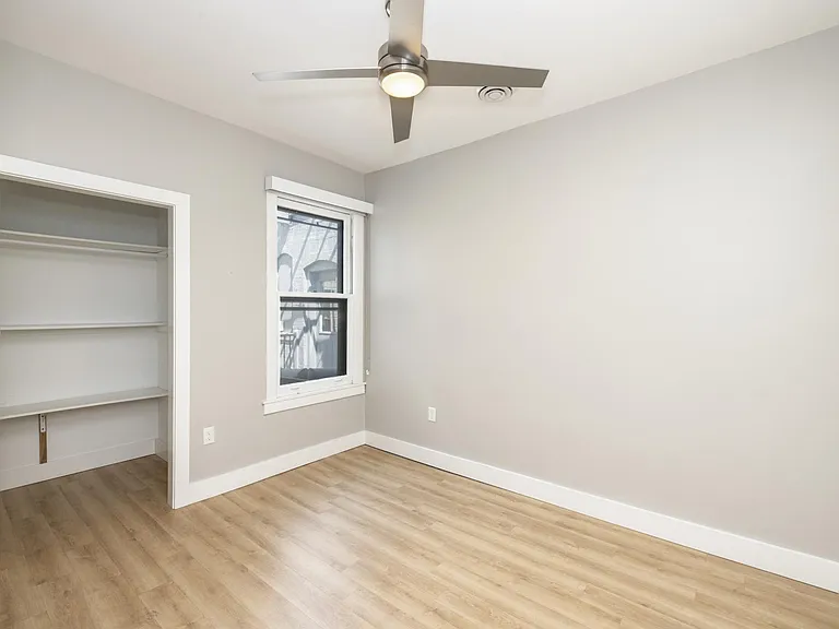 4003 N Downer Ave #B — Photo 19