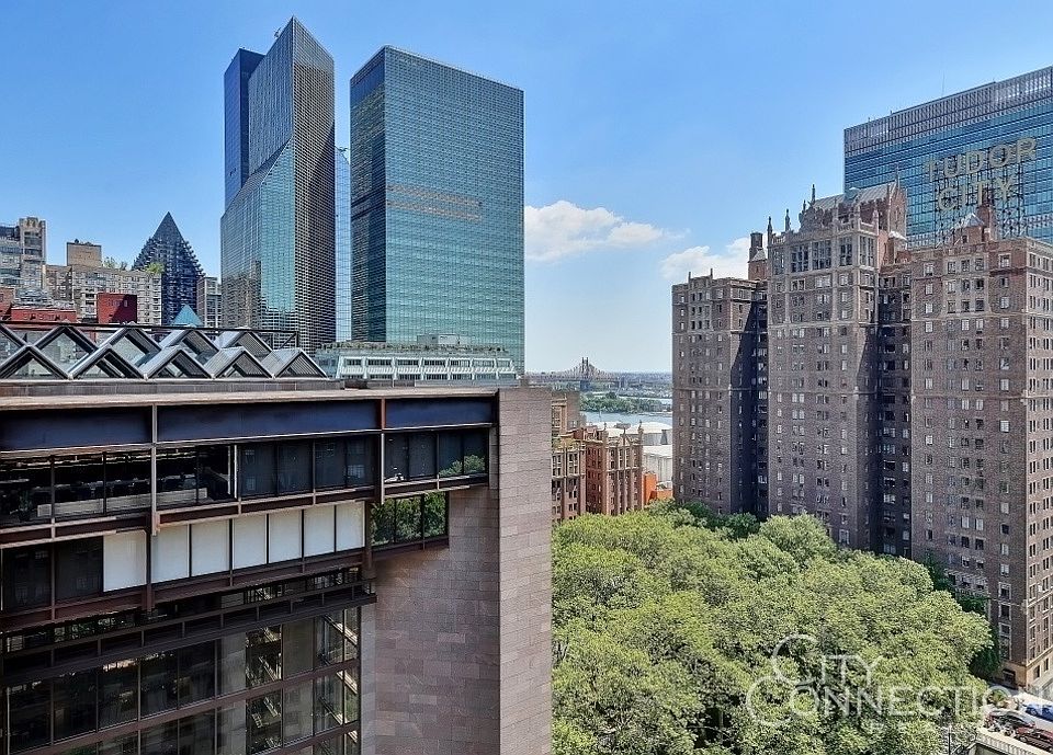 1st image of 320 E 42nd St APT 1708
