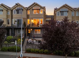 1609 California Ave SW #A, Seattle, WA 98116