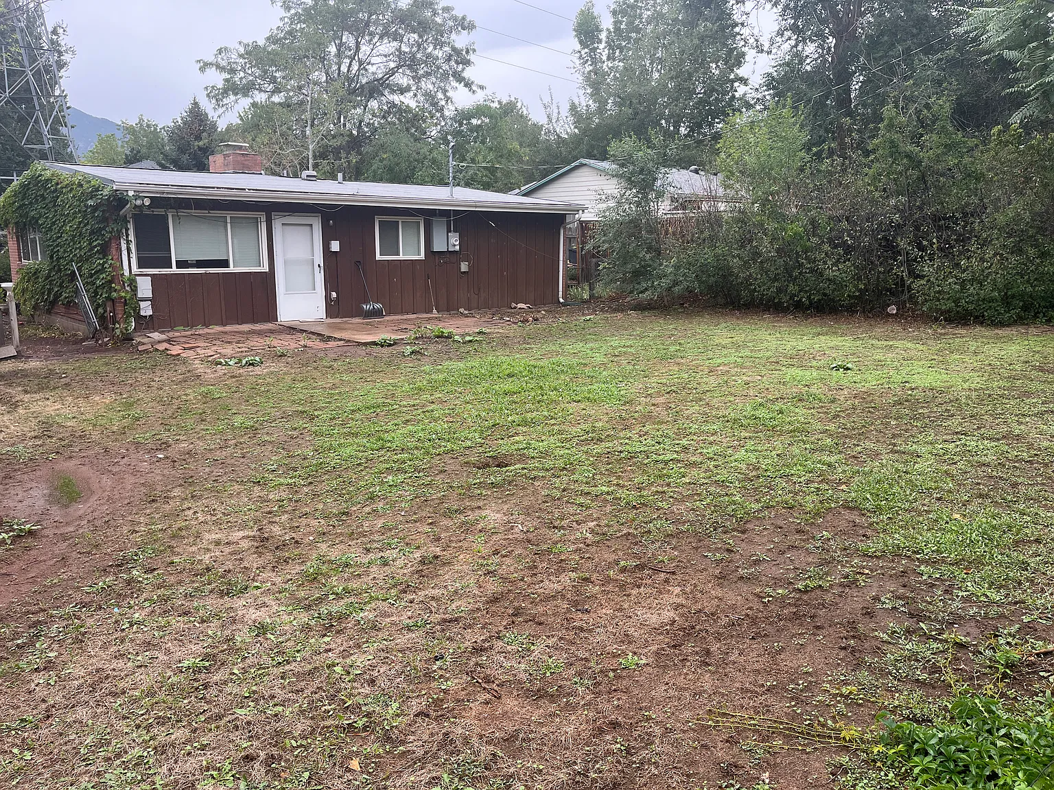 925 Grape Ave — Photo 4
