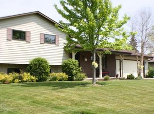 3412 W Sunset Ct, Appleton, WI 54914
