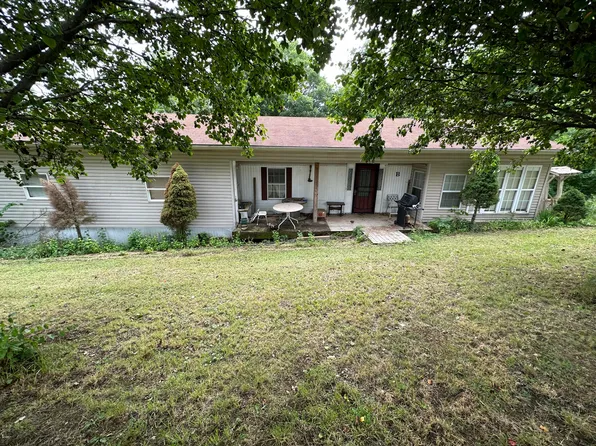 1400 Gainesway Dr, Corinth, KY 41010