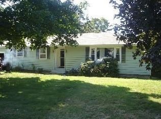 6 Old Field Rd, Poughkeepsie, NY 12603