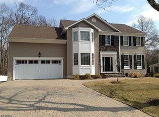 12 Colleen Ct, Rockaway, NJ 07866