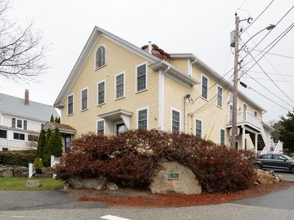 457 Washington St Unit 2, Gloucester, MA 01930