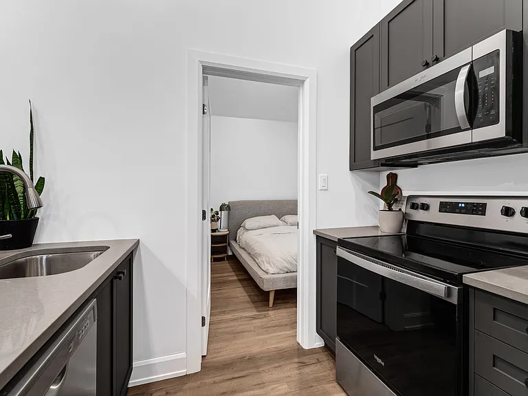 53 Chippewa Ave #C — Photo 14