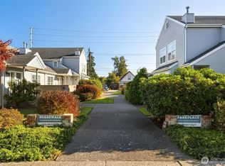 126 E Grover St #6B, Lynden, WA 98264