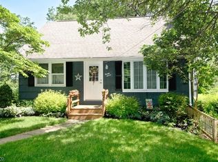 27 Condict Rd, Landing, NJ 07850