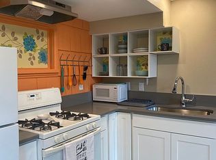 2145 W Nob Hill St SE, Salem, OR 97302