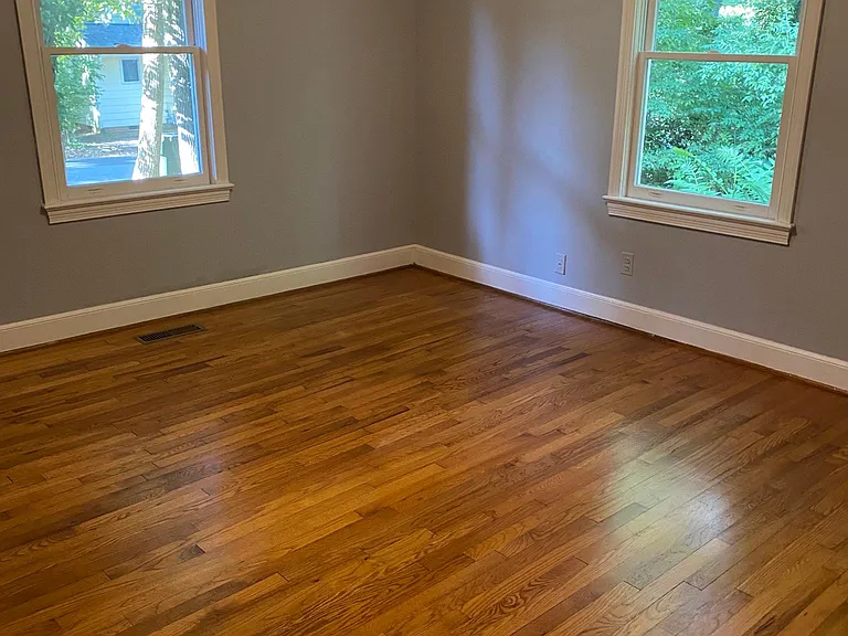 206 Hill St — Photo 13