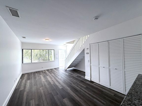 5th image of 7721 Dunham Blvd APT D