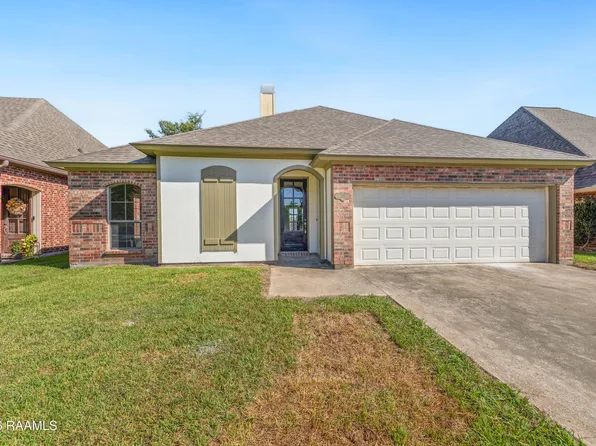 709 Copper Meadow Blvd, Youngsville, LA 70592