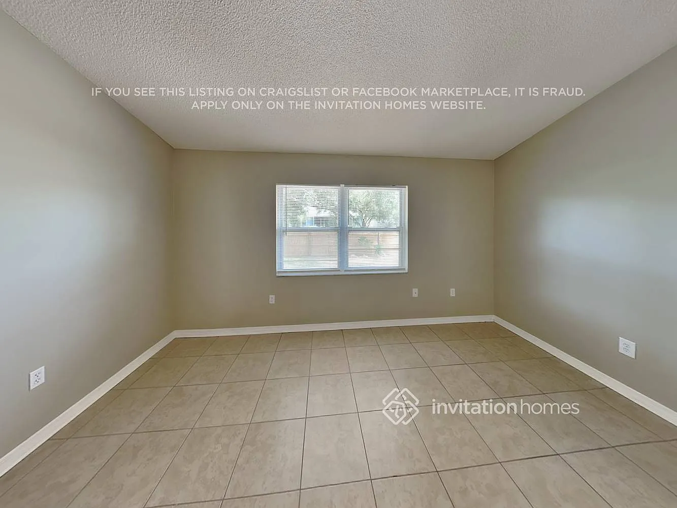 2563 W Scarlet Oak Ct Sarasota, FL 34232 — Photo 3